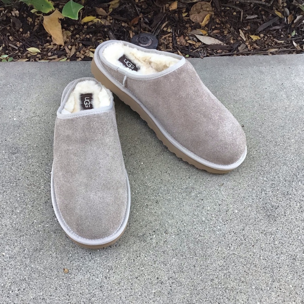 UGG Men's Classic Slip on Shaggy suede suede ceramic